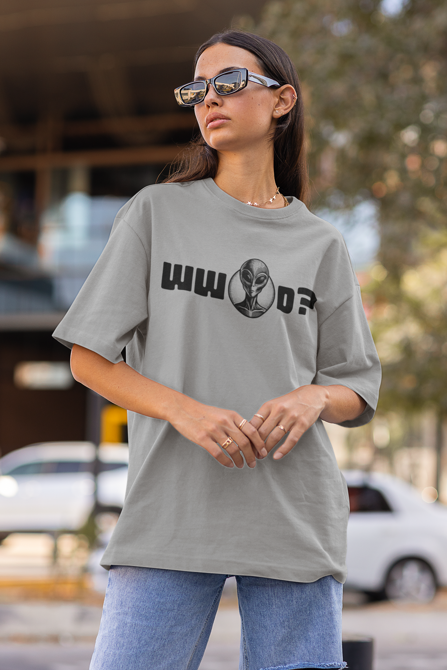 What Would Alien Do? Tee